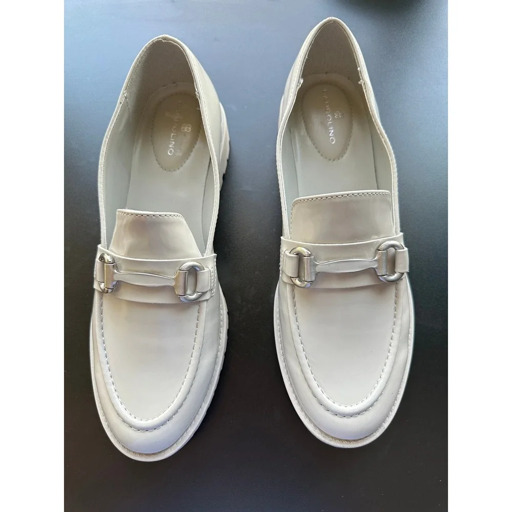 Bandolino Loafers Cream Bit Lug Sole Preppy Academia Minimalist 8.5 M Work